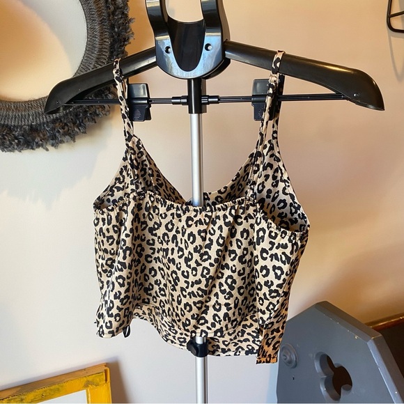 Leopard Print Women's Top - Picture 3 of 3